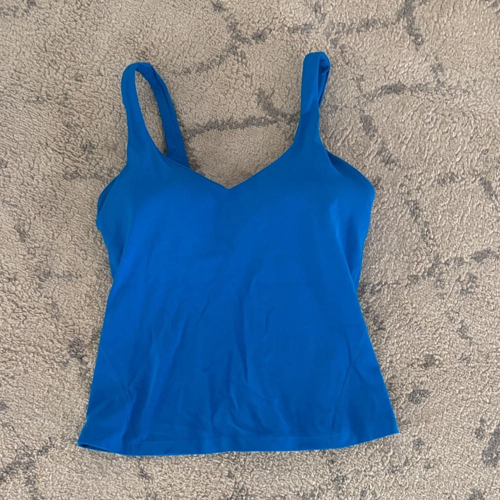 Lululemon sz 4 align tank